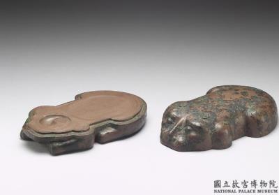 图片[2]-Imitation of refined clay inkstone shaped like a reclining tiger, Qing dynasty, Qianlong reign (1736-1795)-China Archive